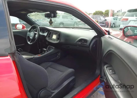 2015 Dodge Challenger Sxt из США, поврежденный, VIN 2C3CDZAG5FH804059